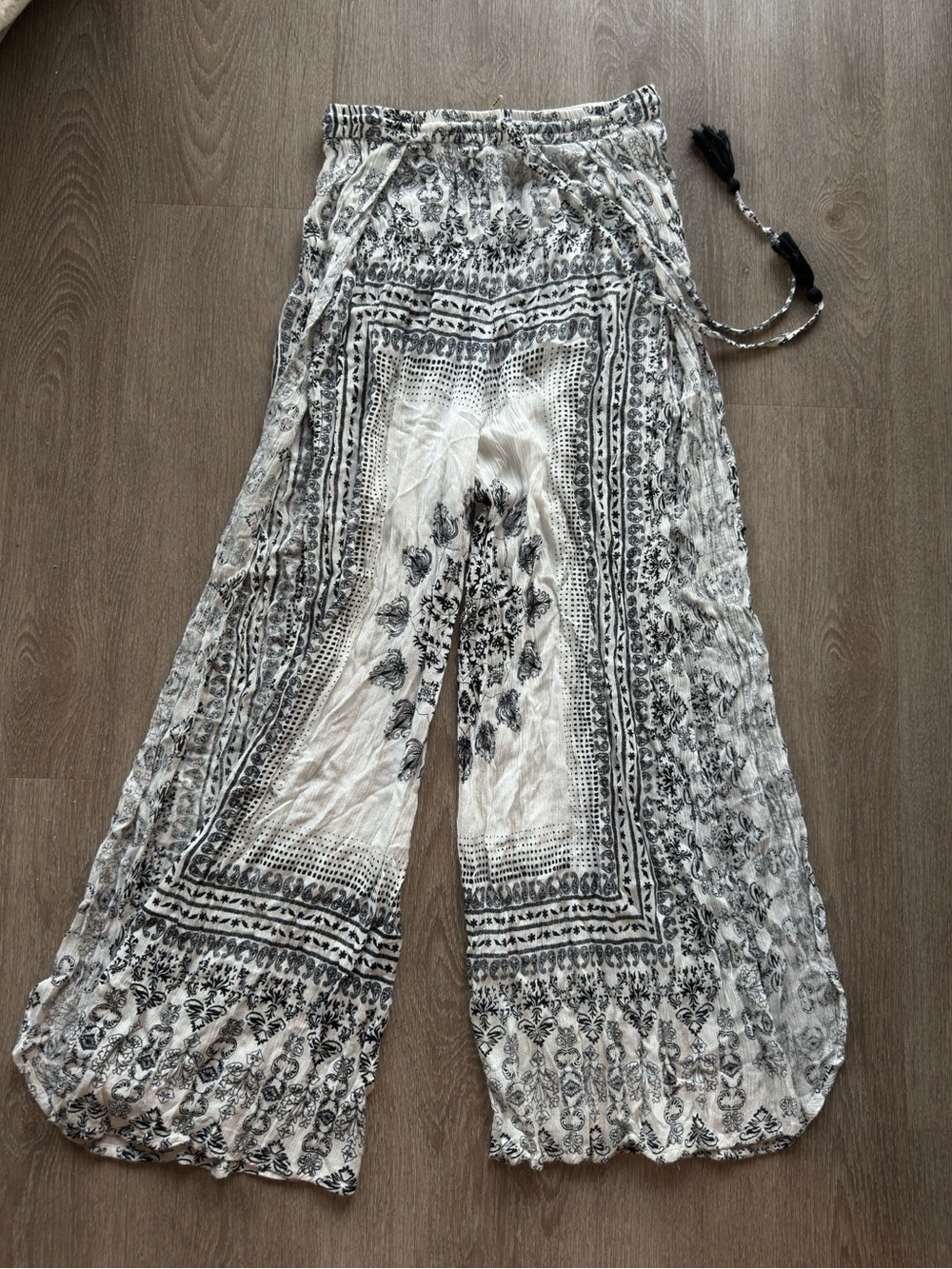 RAGA Black & White Boho Paisley Slit Wide Leg Palazzo Pants Small Bohemian